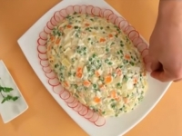 KRALJICA DOMAĆE TRPEZE: Na brzinu napravite francusku salatu prema našem receptu i oduševite ukućane… (VIDEO)