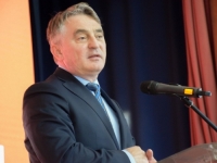 OTVORENA PORUKA ŽELJKA KOMŠIĆA IZ BRČKOG: 'Konstitutivnost mora nestati jer služi onima koji su pokrali narod!'