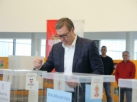 ZATVORENA BIRAČKA MJESTA: Da li će Aleksandar Vučić ostati predsjednik Srbije?
