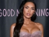 HOLIVUDSKI GLAMUR: Megan Fox u blještavoj haljini plijenila pažnjom na crvenom tepihu (FOTO)