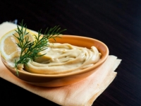 POSTOJI I OVO: Bravo za vegane zbog domaće majoneze od oraha