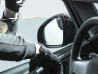 KAKVA GREŠKA: Kriminalci su pod prijetnjom hladnim oružjem čovjeku ukrali automobil, no nisu daleko odmaknuli…