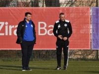 DOČEK U ZENIČKOJ BAZI: Petev otkrio da jedan bh. fudbaler nije došao, a ne javlja se ni na pozive