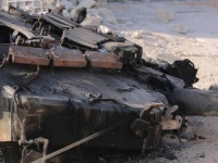 KAKVA SRAMOTA ZA PUTINOVU VOJSKU: Britanci otkrili sve detalje, pogledajte šta je ostalo od 'nepobjedivog' ruskog tenka (VIDEO)