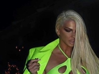 SVE SE VIDI: Jelena Karleuša u vrućem videu bez donjeg rublja, fanovi na Instagramu oduševljeni...