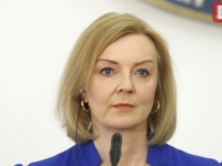 'SB' NA SASTANKU, LIZ TRUSS PORUČILA: 'Sankcijama Dodiku treba dati vremena da daju rezultate; izbori se moraju održati' (FOTO)