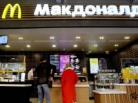 ĆAO BIG MEČE, VIDIMO SE MILK ŠEJČE: McDonald's odlazi iz Rusije nakon...