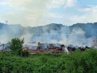 BESANA NOĆ U MAGLAJU: Požar u Natronu još uvijek aktivan, vatrogasci se bore s vatrenom stihijom...