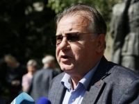 PREDSJEDNIK SDP-a NERMIN NIKŠIĆ NA OBILJEŽAVANJU BITKE ZA RANJENIKE: 'Gorko se varaju vladajuće partije koje to misle da će neko slati svoju djecu u rat'