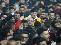 NAVIJAČI PRIREDILI NEVIĐEN SPEKTAKL: Edin Višća i društvo slave prvi naslov nakon 38 godina (VIDEO)
