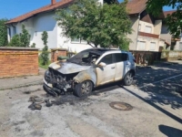 PRIZNAO KRIVNJU ZA PODMETANJE POŽARA: Mjesec i po robije za paljenje poslanikovog vozila u Brčkom