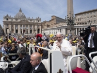 PAPA FRANJO SE MALO OPUSTIO: 'Treba mi malo tekile za...' (VIDEO)