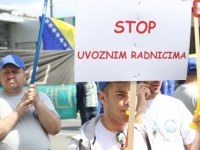 'SB' NA LICU MJESTA: Metalci stigli ispred zgrade Vlade FBiH, traže svoja prava i imaju ŠEST ZAHTJEVA (FOTO)