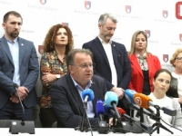 'SB' NA LICU MJESTA: Trojka uputila poruku 'kriminalnoj hobotnici', objasnili Uredbu o nabavkama KS (FOTO)