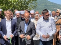 OBILJEŽEN DAN SJEĆANJA NA ŽRTVE GENOCIDA U BRATUNCU:  U povratničkom mjestu Pirići otvoren novoizgrađeni put
