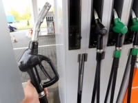 NOVI ŠOK ZA VOZAČE: Naftaši opet povećali cijene goriva, dizel otišao na 3,26 KM