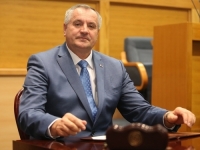 KAD VIŠKOVIĆ NAREĐUJE: 'Britanska ambasada da se oglasi o slučaju viza'