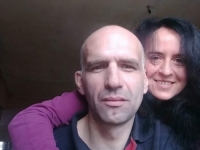 STRAVIČNO UBISTVO U SRBIJI: Žena supruga izbola na spavanju, pa ga isjekla motornom pilom