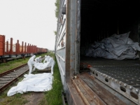 POŠTUJU NORME MEĐUNARODNOG HUMANITARNOG PRAVA: Ukrajinci mrtve ruske vojnike utovaraju u vagone i šalju u Rusiju