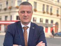 TEORIJA ZASTUPNIKA U PARLAMENTU FBiH: 'Kandidatura Mijatovića je glas za Dodika'