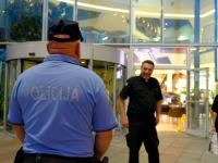 POLICIJA NA TERENU: Nova dojava o bombi u zagrebačkom Avenue Mallu