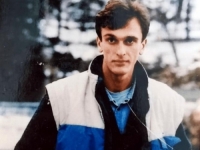 TRI DECENIJE POTRAGE: Muharem Spahić bezuspješno traži kosti svog sina Amira koji je nestao 18. juna 1992. u Komarici kod Doboja
