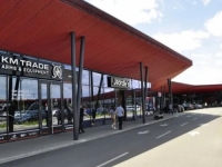 RIJEKE AUTOMOBILA NA GRANICI BiH: Hrvati masovno dolaze u Gradišku u potrazi za...