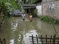 VELIKO NEVRIJEME U INDIJI: Smrtno stradale 32 osobe, posljedice poplave osjetilo više od 1,8 miliona ljudi