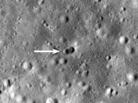 NASA SNIMILA DVA OGROMNA KRATERA: Astronomi u čudu, svi se pitanju jedno - 'Ko je raketirao Mjesec?'