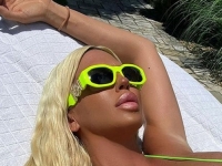 MINI BIKINI: Jelena Karleuša osvanula u vrućim pozama, fanovi na Instagramu oduševljeni…