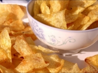 OMILJENA GRICKALICA: Znate li šta je 'zrak' u pakovanju čipsa i za šta služi?