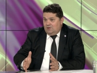 NENAD STEVANDIĆ, NEKADA S PUŠKOM POD ŠLJEMOM, DANAS SA POLITIČKIM ŠLJAMOM: Pojma nema, pa obmanjuje javnost, kaže da...