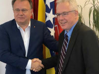 SUSRET AMBASADORA SAD-a U BiH I PREDSJEDNIKA SDP-a: Razgovarali su o...