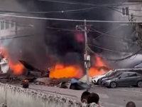 SNIMKE IZ KINE OBIŠLE SVIJET: Vojni avion srušio se usred grada u stambenoj četvrti, pilot je...