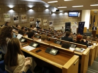 BURNO U SARAJEVU: Sjednica Predstavničkog doma Parlamenta Federacije Bosne i Hercegovine...