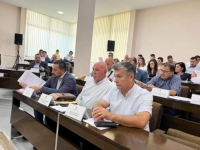 AKO JE IKO ZASLUŽIO, ON JE SIGURNO: Miloradu Dodiku plaketa grada...