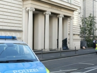 JEZIVE VIJESTI IZ NJEMAČKE: Ispred suda u Bonu ostavljena odsječena ljudska glava