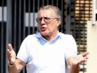 ZDRAVKO MAMIĆ PRIPREMA IZNENAĐENJE: Pozvao medije i prijatelje na presicu u...