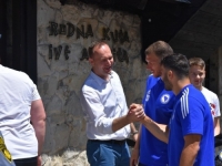 PRIJE ODLASKA U FINSKU: Reprezentativci Bosne i Hercegovine posjetili rodnu kuću Ive Andrića (FOTO)