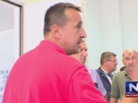RADNICI 'ZRAKA' OTPUHALI NEDŽADA KOLDŽU: 'Direktore, kako vas nije sramota, šest mjeseci smo bez plata, ne možemo kurban da uplatimo' (VIDEO)
