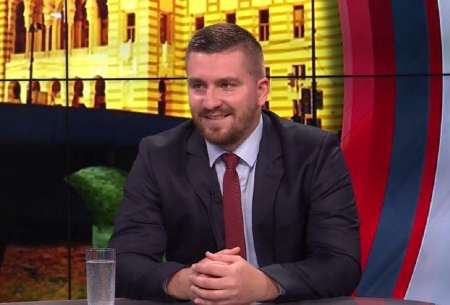 JASMIN ADEMOVIĆ IZ NIP-a KAŽE DA TROJKA POSTOJI, ALI OPTUŽUJE SDP I MANDIĆA: 'Pogoduju investitoru koji želi gradnju pet zgrada' | Slobodna Bosna