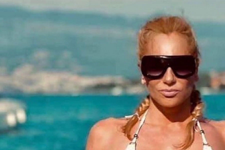 Nela kocsis seksi