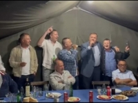 NA VAŠARU U VRHPRAČU: Dodik ponovo manifestirao svoju bahatost (FOTO, VIDEO)