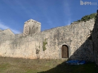 CIJENA 'SITNICA': Preko oglasa prodaju srednjovjekovni zamak u Hercegovini