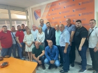 ZA VUJOVIĆEM KRENULI I DRUGI: Članovi Predsjedništva SD-a u Tuzli pristupili koaliciji 'Željko Komšić za građansku državu'
