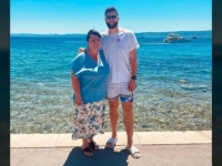 NURKIĆ S MAMOM LJETUJE NA JADRANU: Odabrali su...