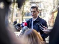 JEREMIĆA KONZERVATIVCI ZASULI 'RAFALNOM PALJBOM': 'Vuče, dobro znamo ko si'