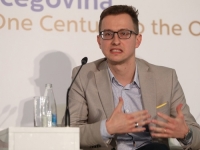 JASMIN MUJANOVIĆ O INFORMACIJAMA DA OHR PRIPREMA IZMJENU IZBORNOG ZAKONA: 'Ni pod kojim okolnostima se ne može donijeti takva destruktivna odluka!'