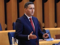 DANAS U CRNOJ GORI, SUTRA U BOSNI: Zašto o Abazovićevom vrijeđanju žrtava šuti kandidat za bošnjačkog člana Predsjedništva?