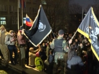 BROJKE POKAZUJU GDJE SE NALAZI SRPSKO GEOPOLITIČKO SRCE: Oko 88 odsto građana Srbije protiv ulaska u NATO, 84 protiv uvođenja sankcija Rusiji